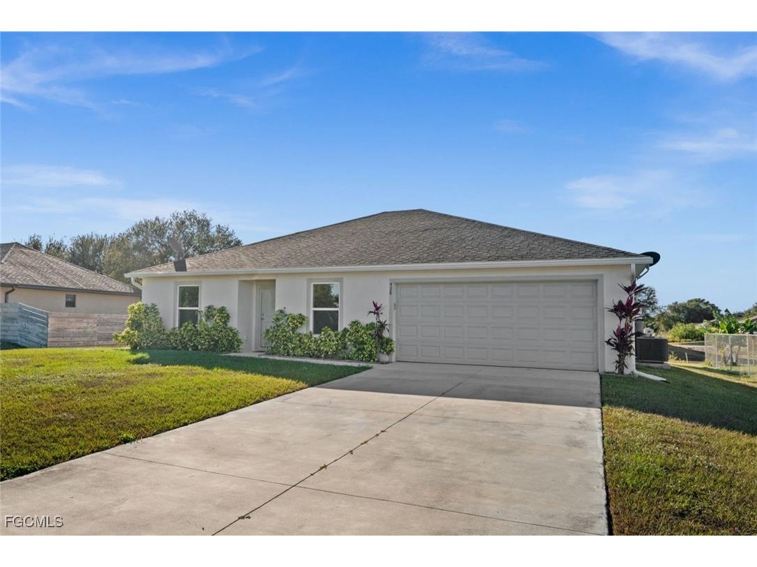 428 Piedmont Street Lehigh Acres FL 33974 2025024302 image1