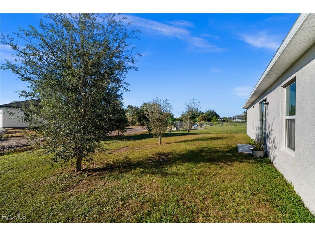 428 Piedmont Street Lehigh Acres FL 33974 2025024302 image28