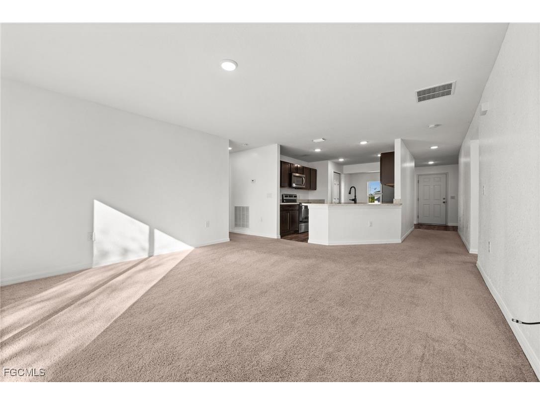 428 Piedmont Street Lehigh Acres FL 33974 2025024302 image8