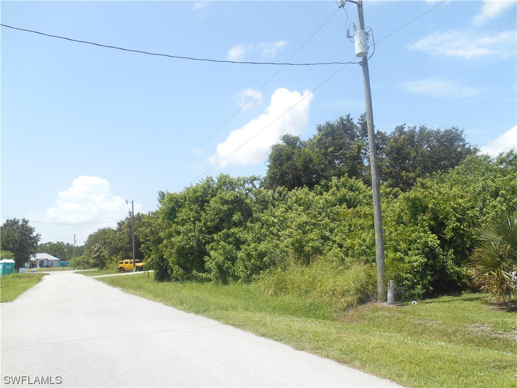 428 Pinafore Avenue Lehigh Acres FL 33974 223053116 image1