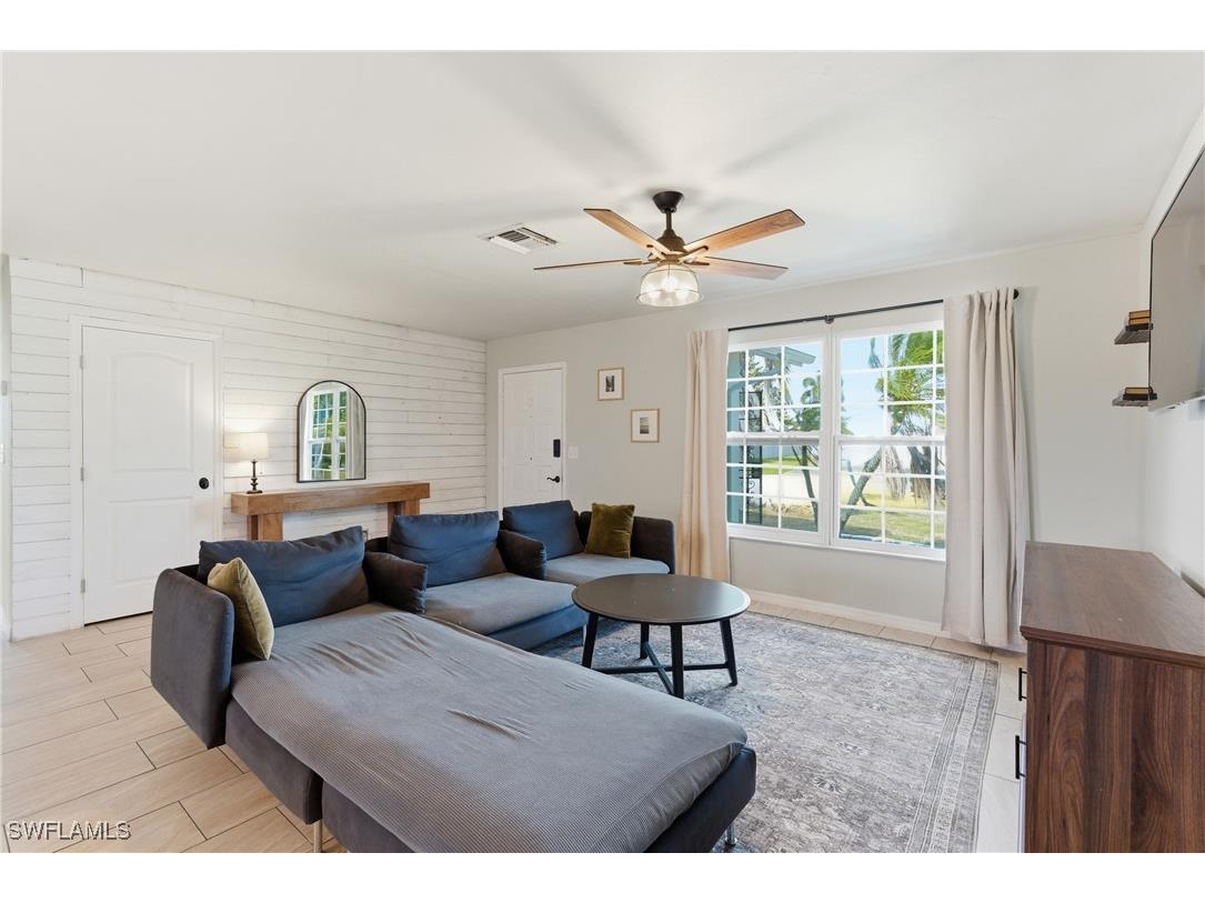 428 SW 33rd Terrace Cape Coral FL 33914 226005178 image11