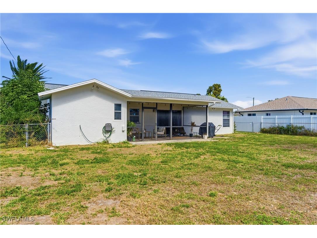 428 SW 33rd Terrace Cape Coral FL 33914 226005178 image6