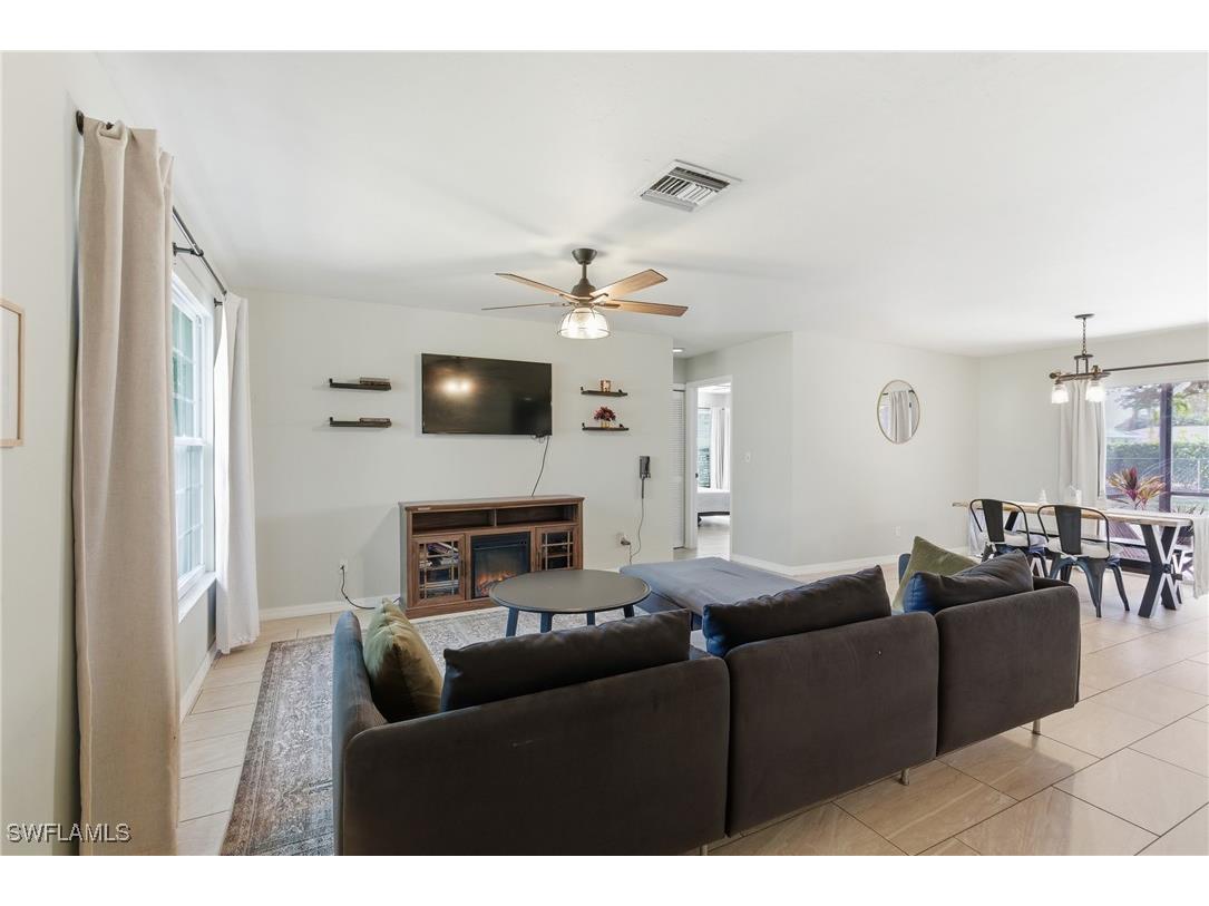 428 SW 33rd Terrace Cape Coral FL 33914 226005178 image9