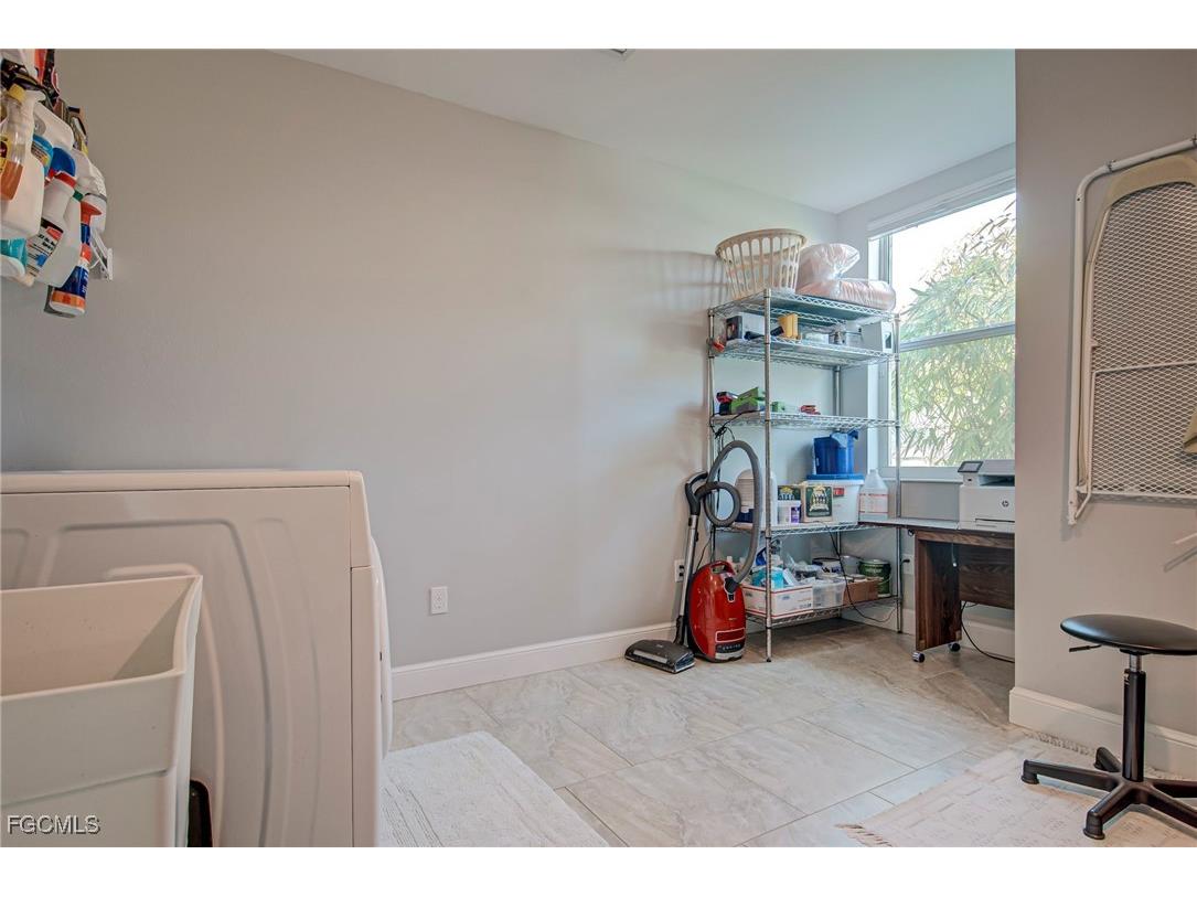 428 SW 35th Street Cape Coral FL 33914 2026001804 image34