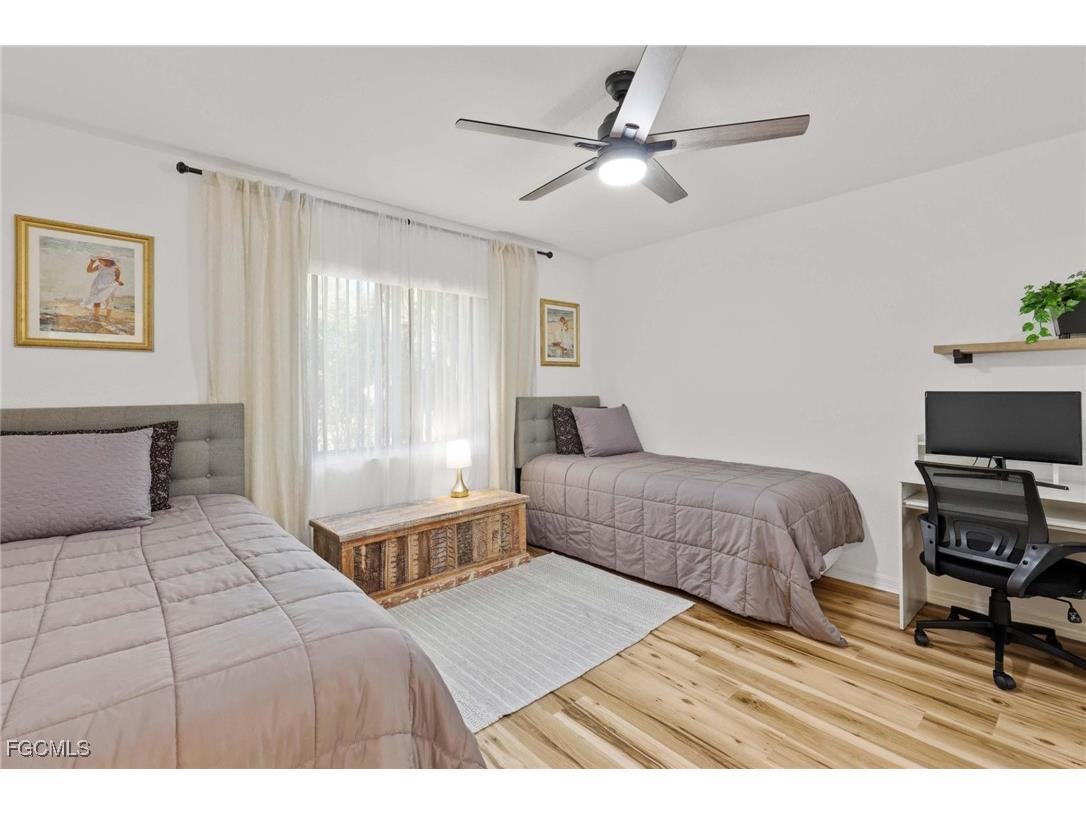 428 Sharwood Drive Naples FL 34110 2025021434 image23