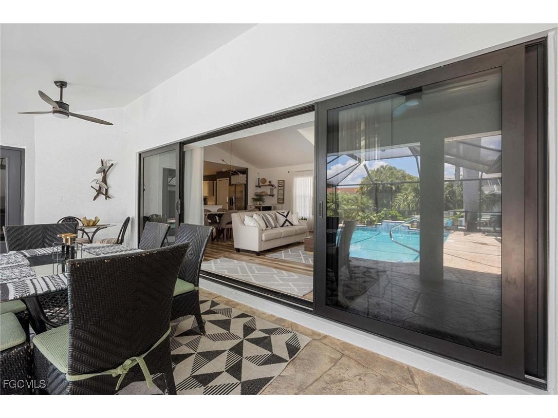 428 Sharwood Drive Naples FL 34110 2025021434 image25