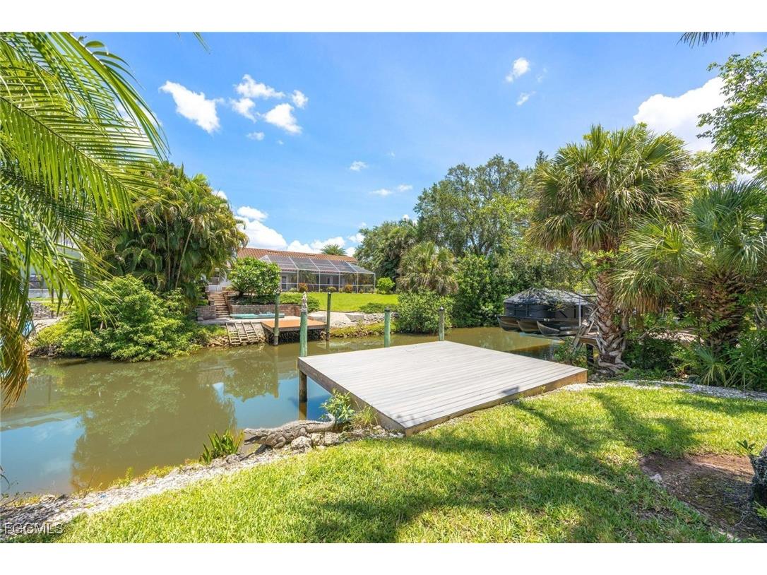 428 Sharwood Drive Naples FL 34110 2025021434 image35