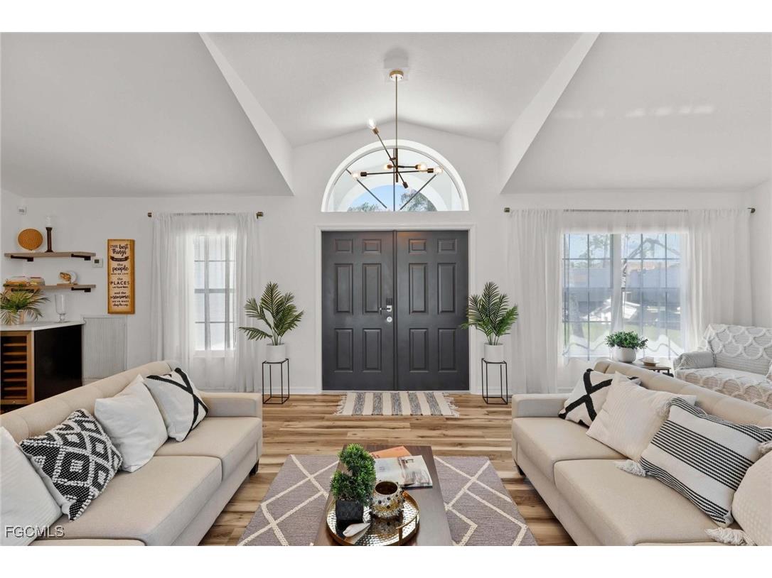 428 Sharwood Drive Naples FL 34110 2025021434 image4