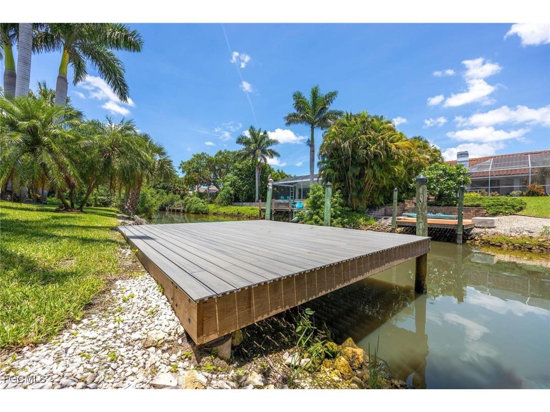 428 Sharwood Drive Naples FL 34110 2025021434 image5