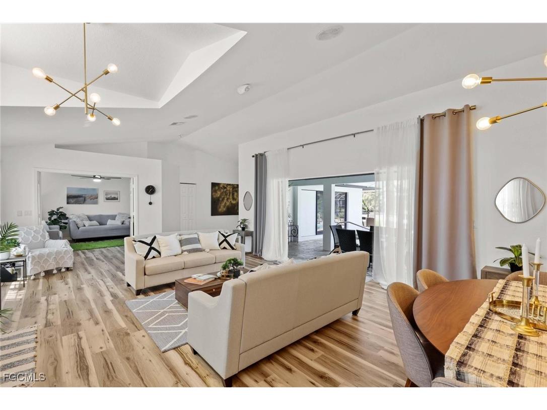 428 Sharwood Drive Naples FL 34110 2025021434 image9