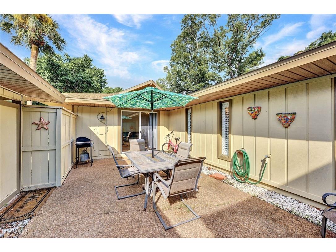 4280 Island Circle #A Fort Myers FL 33919 2025021932 image2