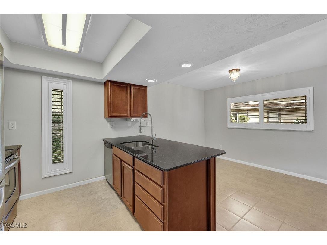 4280 Island Circle #A Fort Myers FL 33919 2025021932 image8