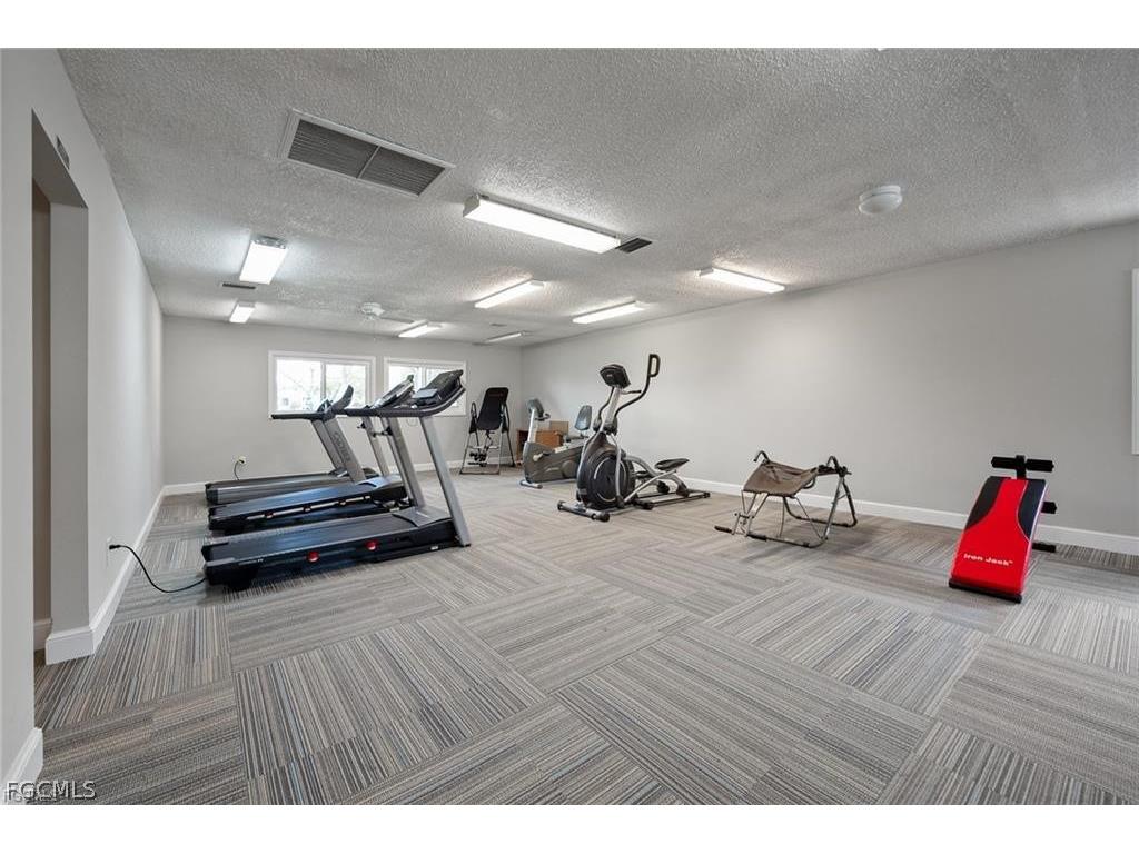 4280 Island Circle #C Fort Myers FL 33919 2026010406 image18