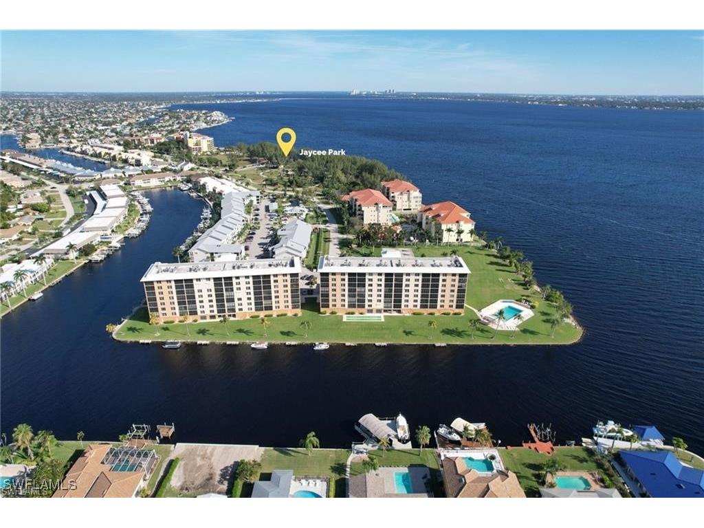 4280 SE 20th Place #207 Cape Coral FL 33904 225060395 image3