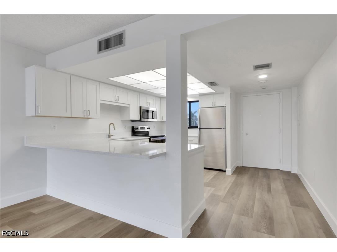 4280 SE 20th Place #402 Cape Coral FL 33904 2026017883 image8