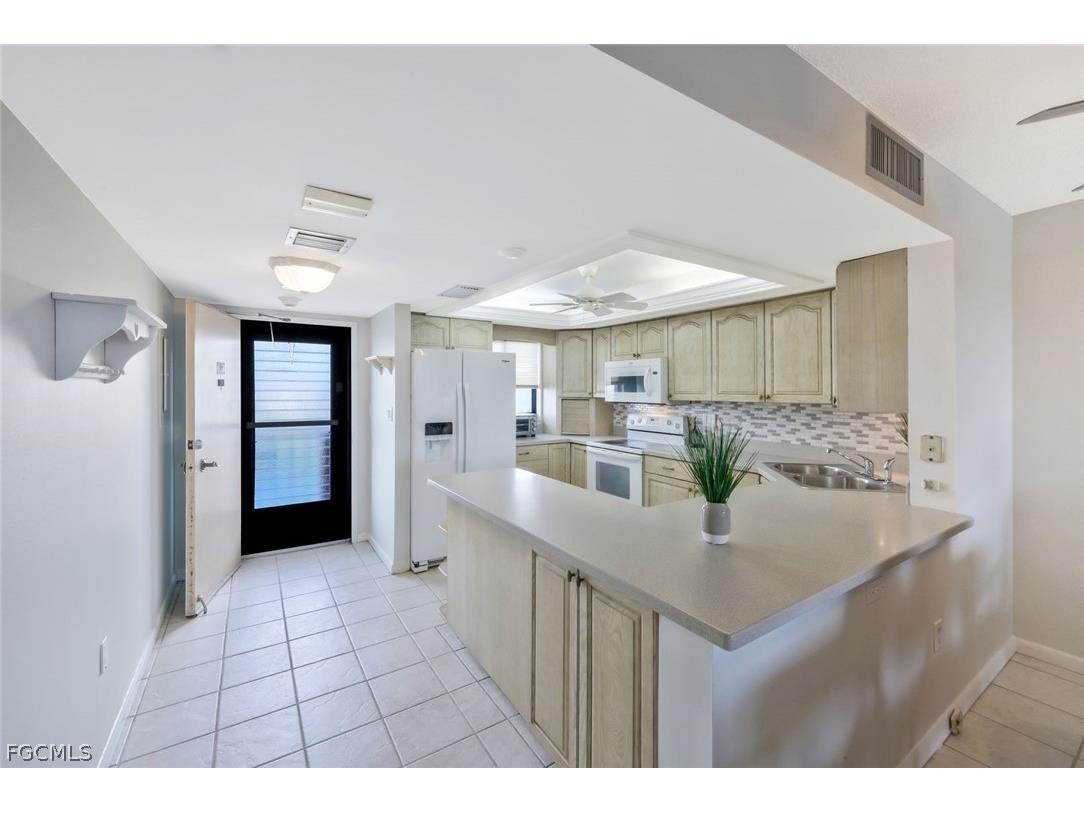 4280 SE 20th Place #703 Cape Coral FL 33904 2026011079 image15