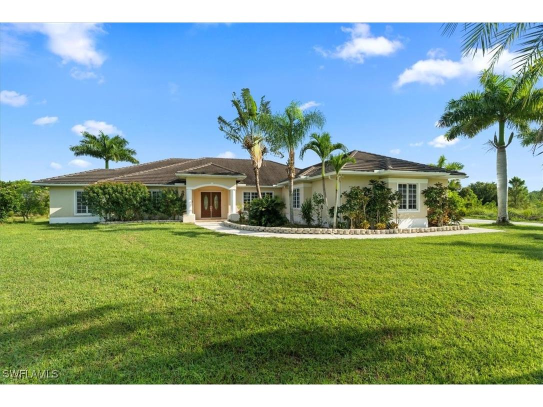 4281 68th Avenue NE Naples FL 34120 225050454 image1