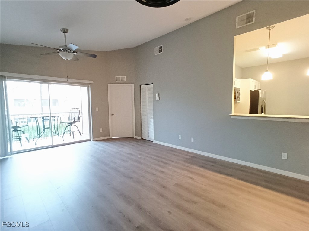 4281 Bellasol Circle #2323 Fort Myers FL 33916 2025009803 image9