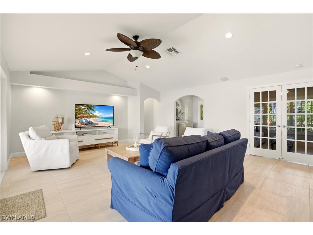 4282 Longshore Way N Naples FL 34119 226011077 image7