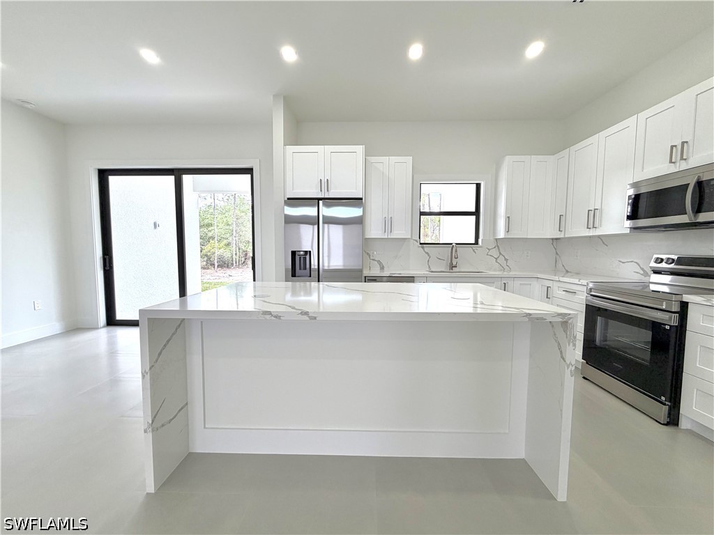 4283 10th Street NE Naples FL 34120 226016022 image28
