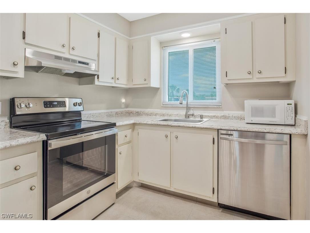 4286 27th Court SW #201 Naples FL 34116 223020441 image1