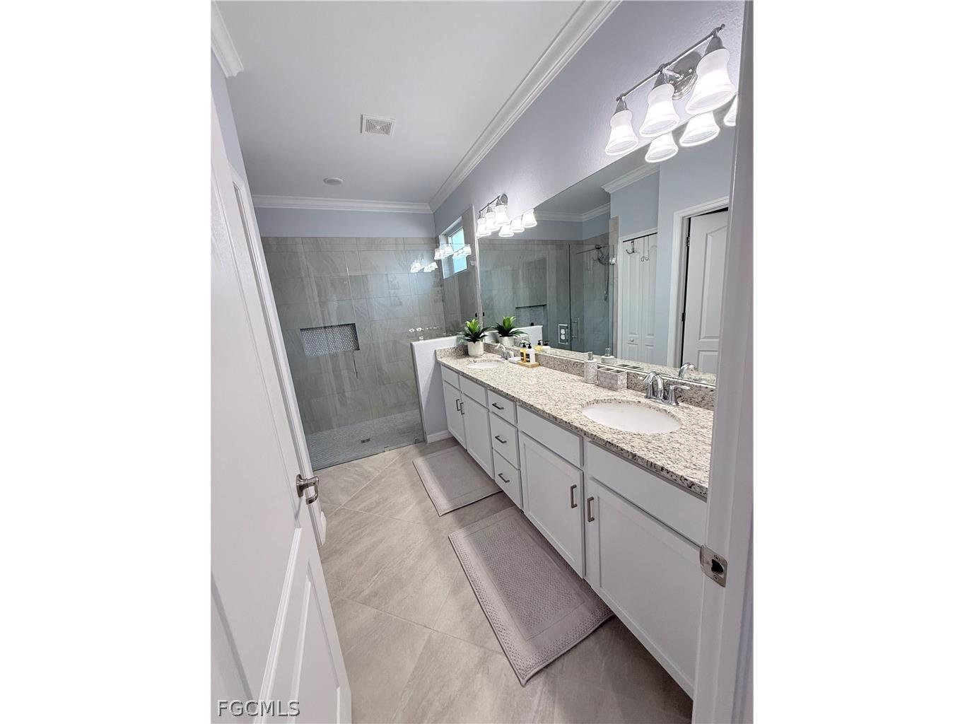 4289 Bluegrass Drive Fort Myers FL 33916 2026013750 image15