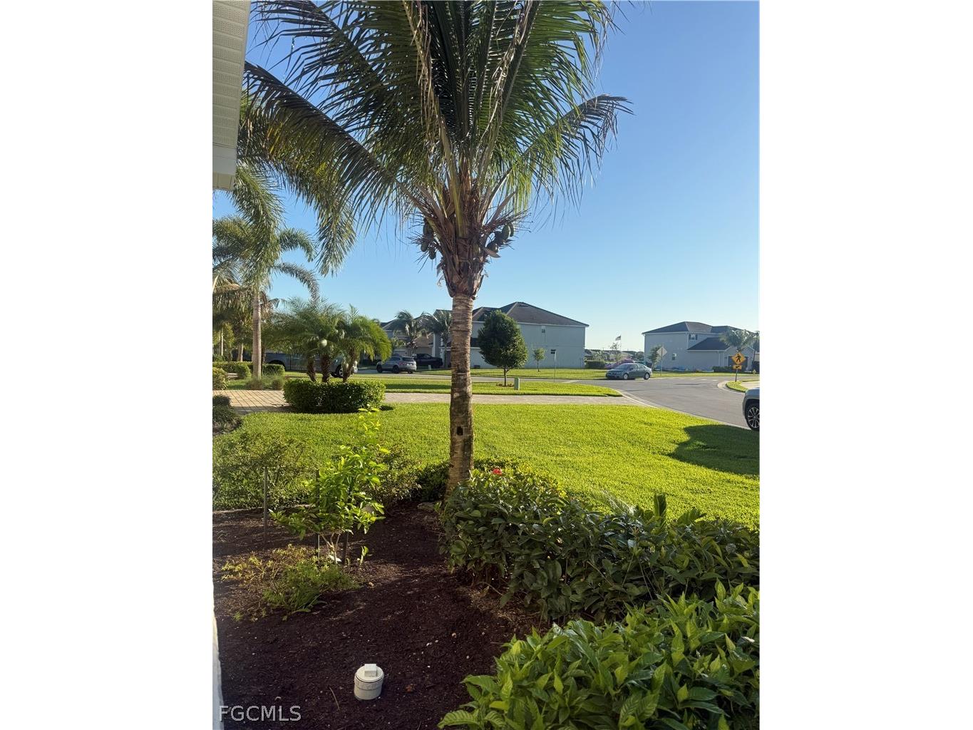 4289 Bluegrass Drive Fort Myers FL 33916 2026013750 image3