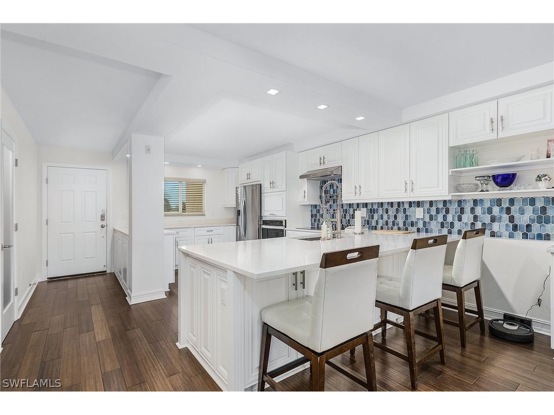 4289 Mariner Way #313 Fort Myers FL 33919 222075204 image1