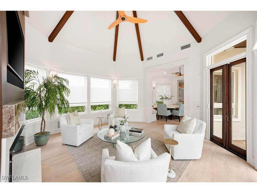 429 14th Avenue S Naples FL 34102 225071233 image18