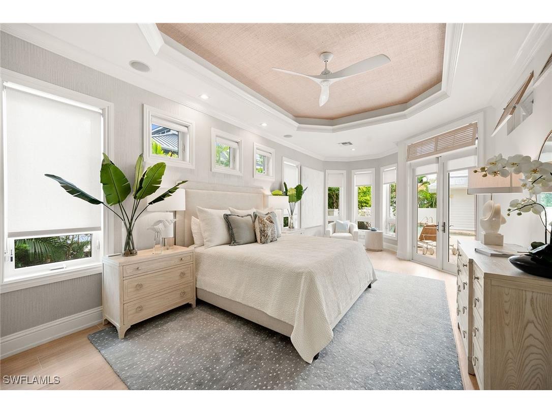 429 14th Avenue S Naples FL 34102 225071233 image21