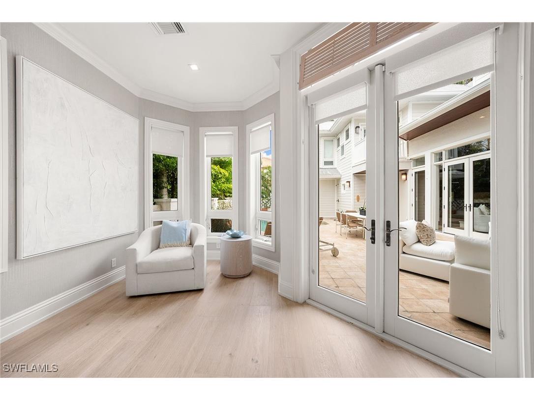 429 14th Avenue S Naples FL 34102 225071233 image23