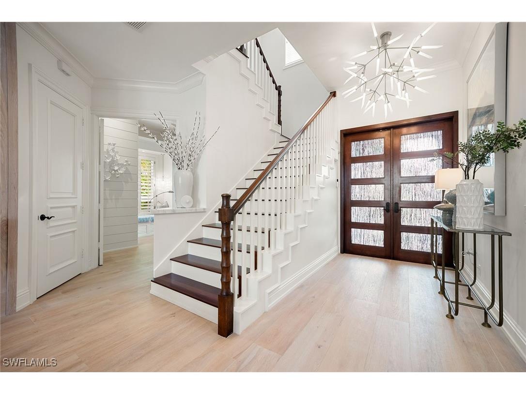 429 14th Avenue S Naples FL 34102 225071233 image4