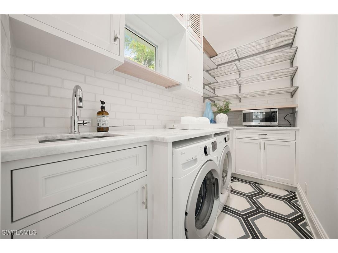 429 14th Avenue S Naples FL 34102 225071233 image42