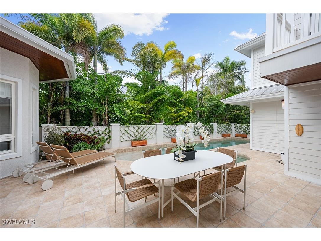 429 14th Avenue S Naples FL 34102 225071233 image44