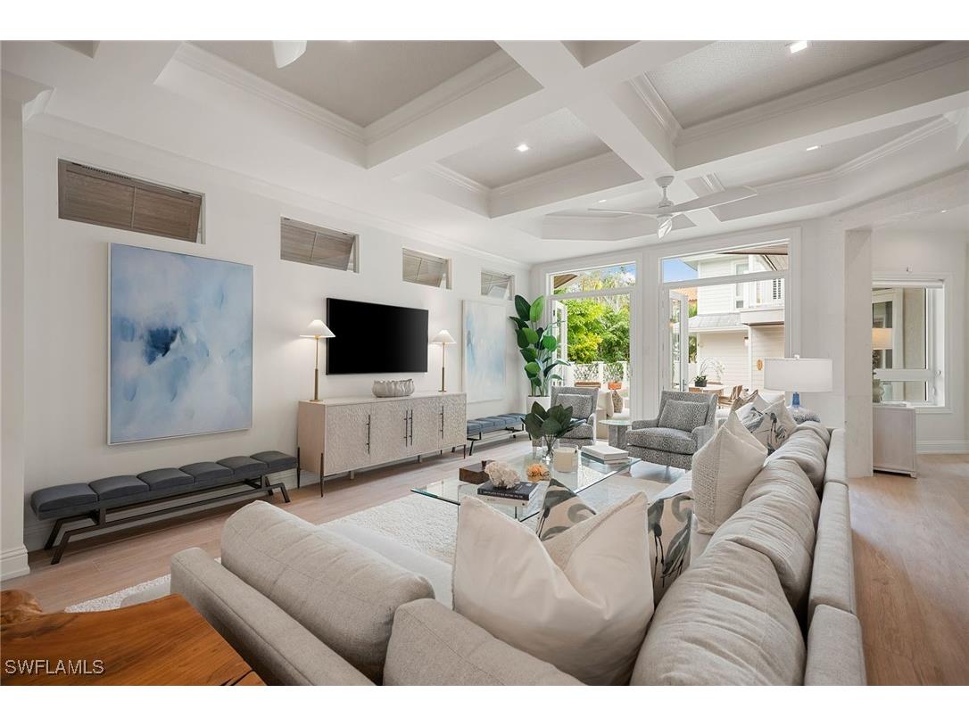 429 14th Avenue S Naples FL 34102 225071233 image7