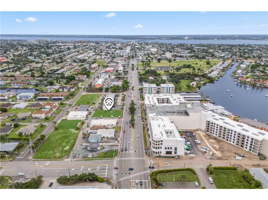 429 Cape Coral Parkway E Cape Coral FL 33904 225063347 image9