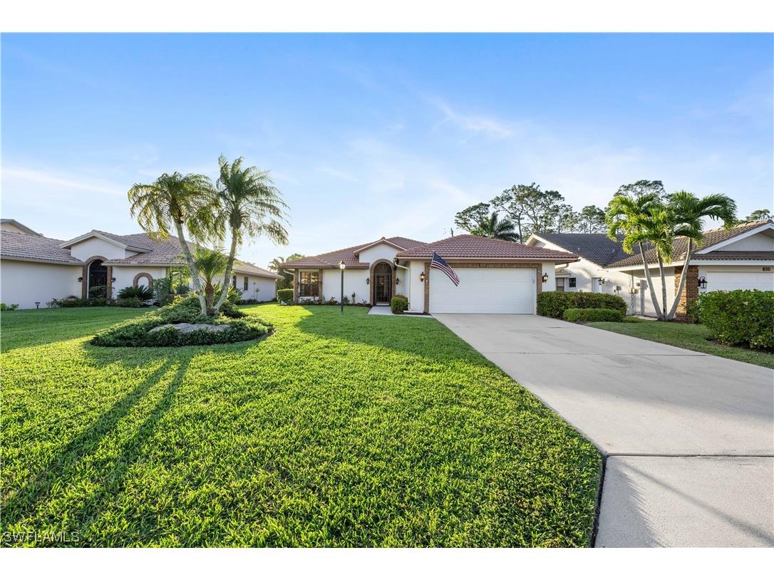 429 Countryside Drive Naples FL 34104 223007656 image1