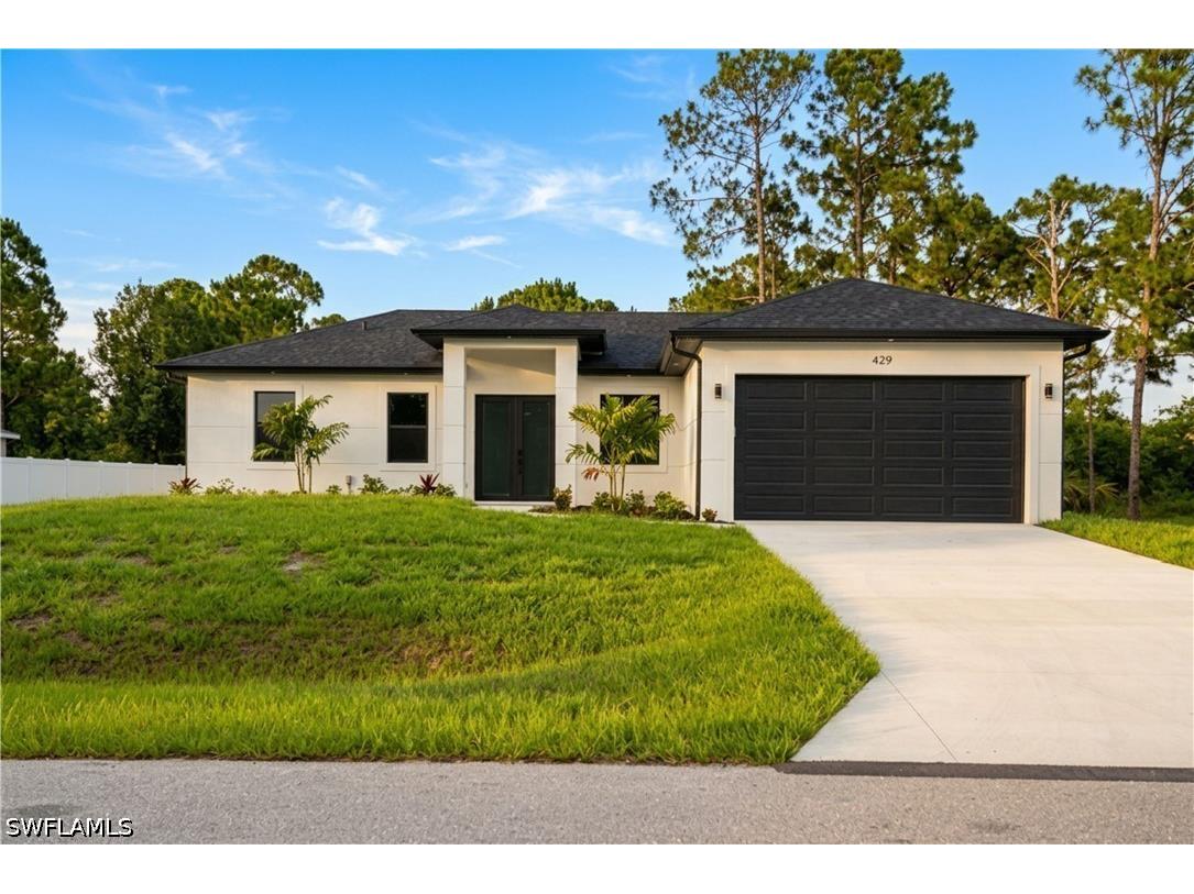 429 Gray Avenue S Lehigh Acres FL 33974 226022483 image1