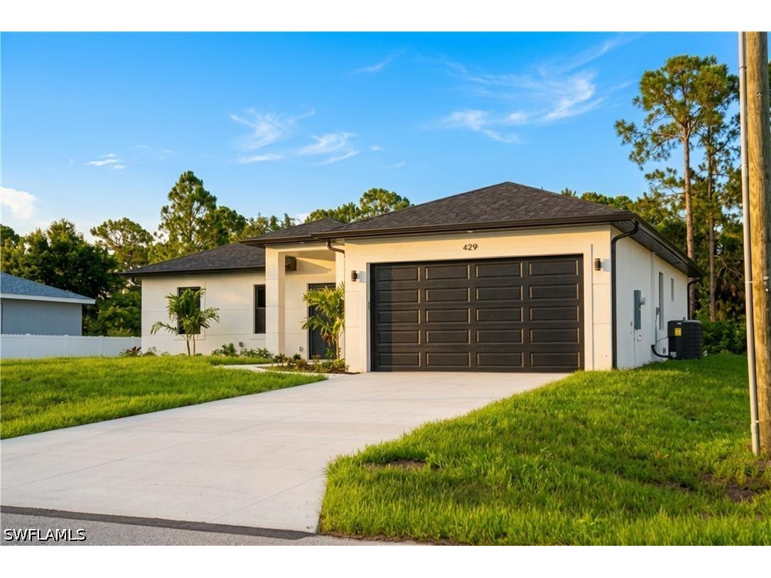 429 Gray Avenue S Lehigh Acres FL 33974 226022483 image2
