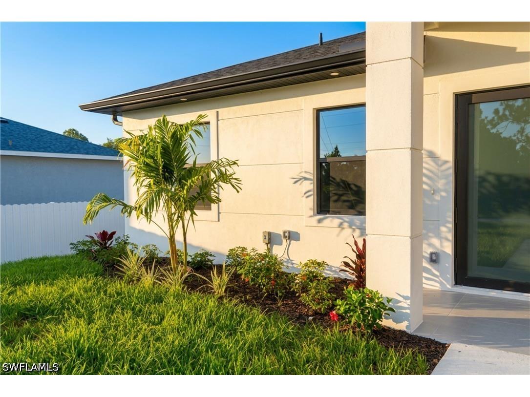 429 Gray Avenue S Lehigh Acres FL 33974 226022483 image27