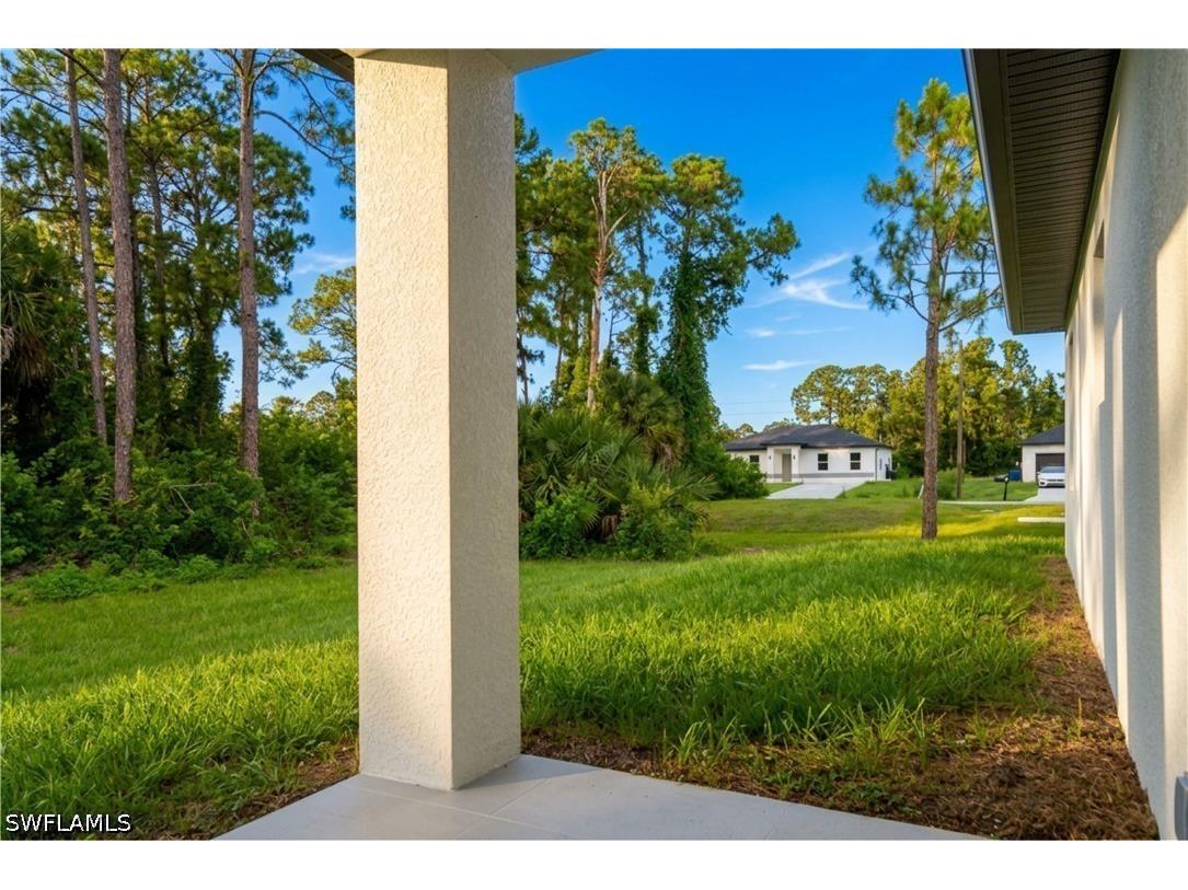 429 Gray Avenue S Lehigh Acres FL 33974 226022483 image7