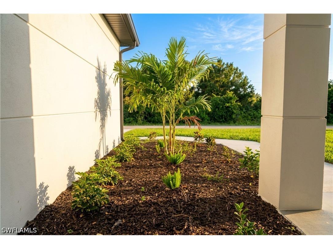 429 Gray Avenue S Lehigh Acres FL 33974 226022483 image9