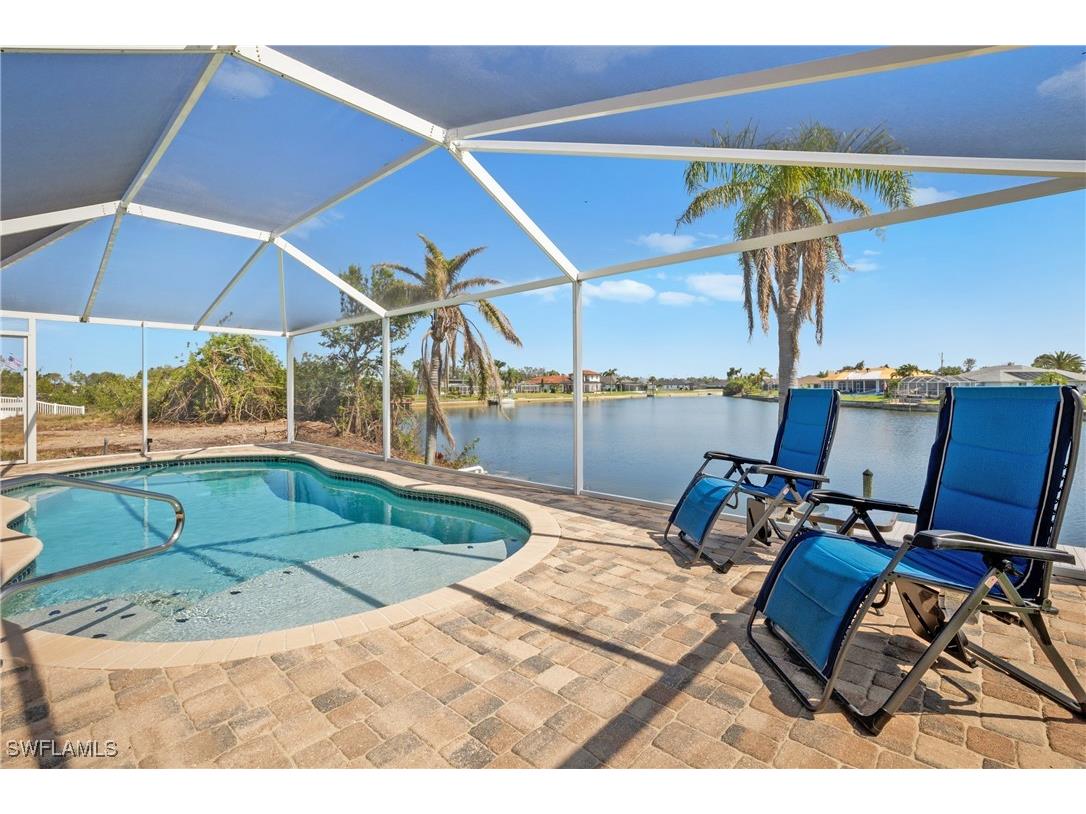 429 NE 17th Place Cape Coral FL 33909 224094585 image1