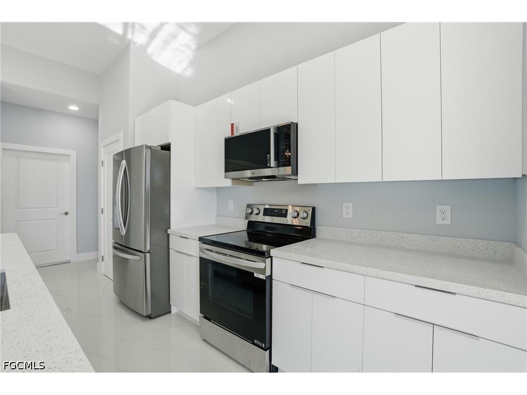 429 Palmyra Avenue Lehigh Acres FL 33974 2026014263 image11