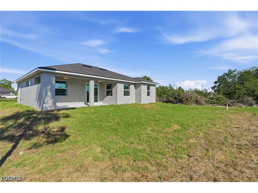 429 Palmyra Avenue Lehigh Acres FL 33974 2026014263 image34