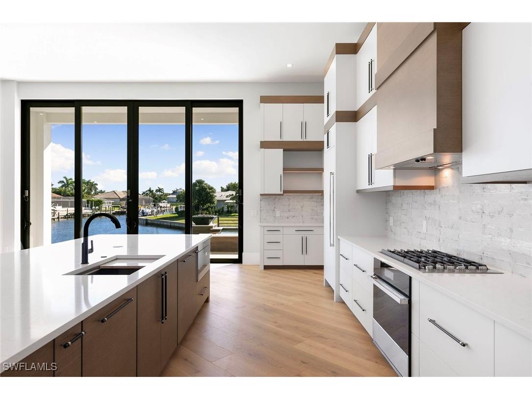 429 Persian Court Marco Island FL 34145 225075588 image11