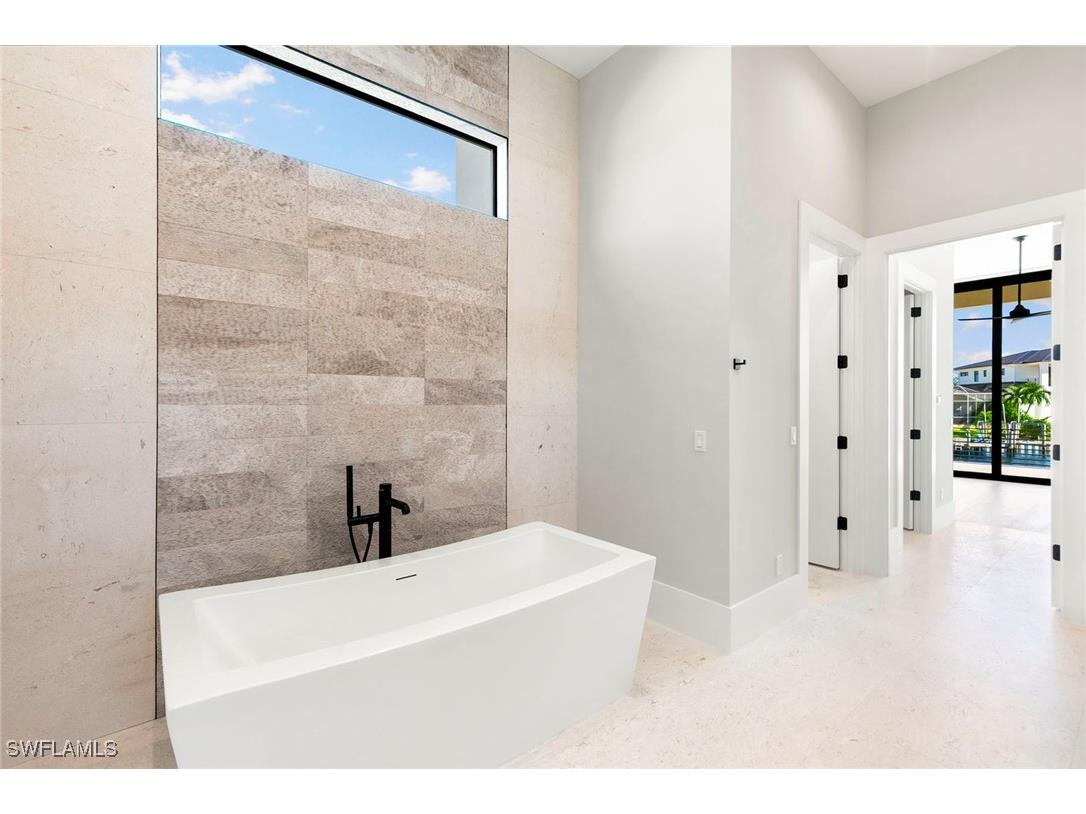 429 Persian Court Marco Island FL 34145 225075588 image22