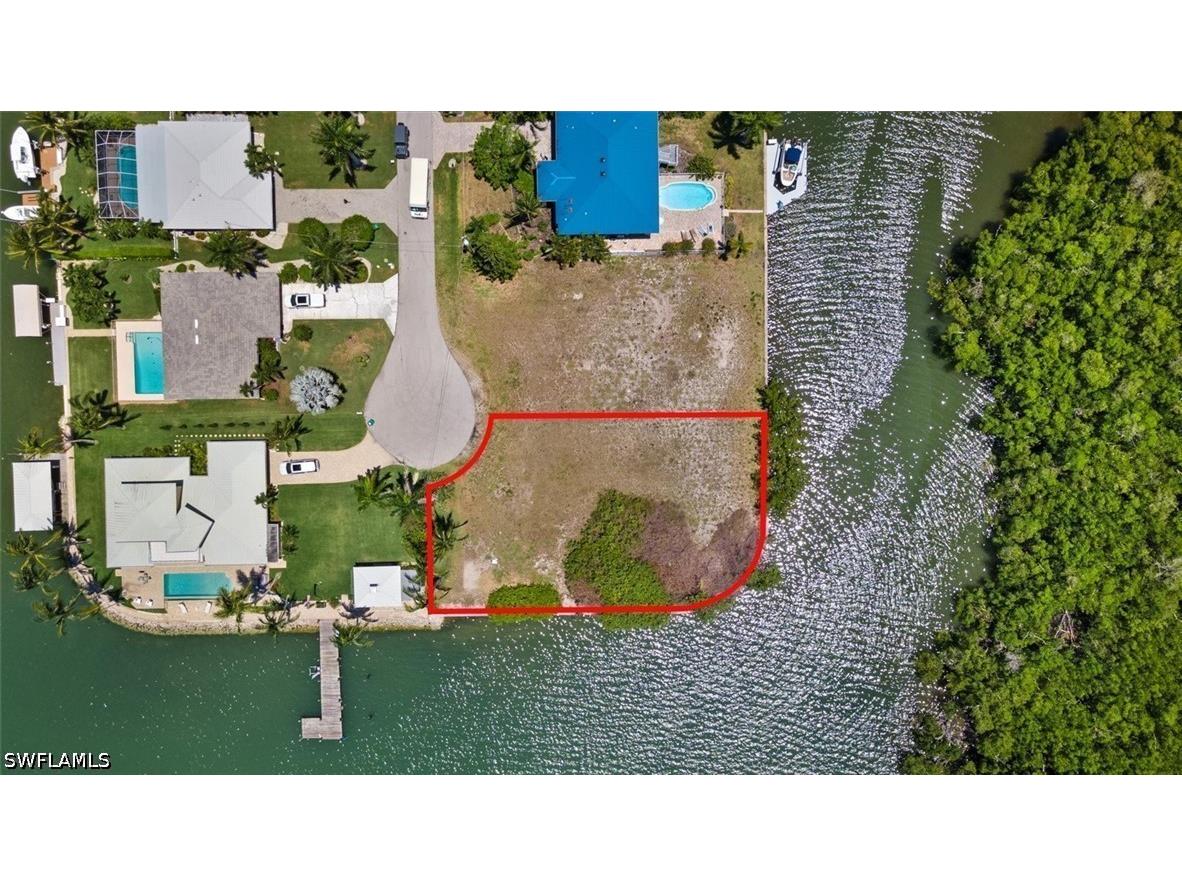 429 San Juan Avenue Naples FL 34113 226021208 image2