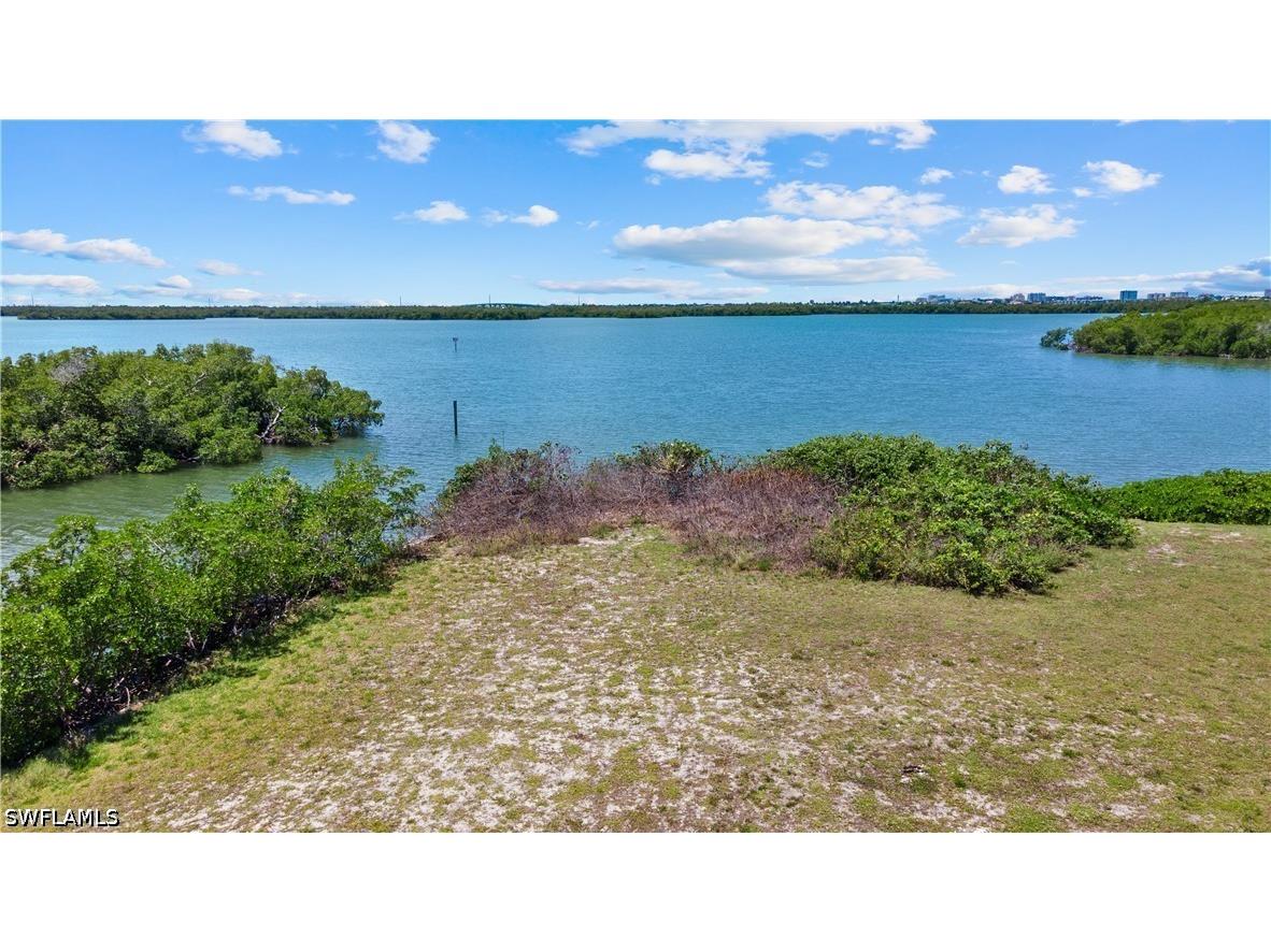 429 San Juan Avenue Naples FL 34113 226021208 image6