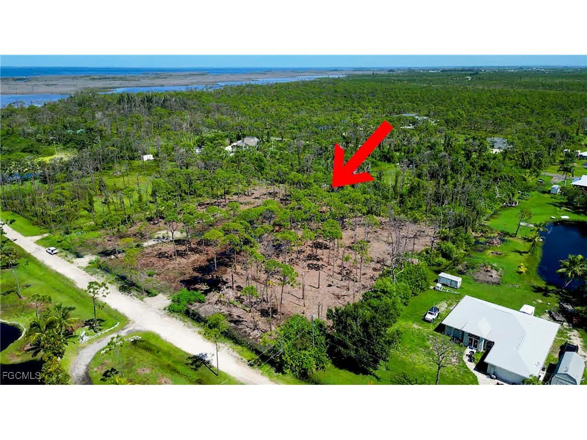 4290 Cedar Street Saint James City FL 33956 2025003847 image3